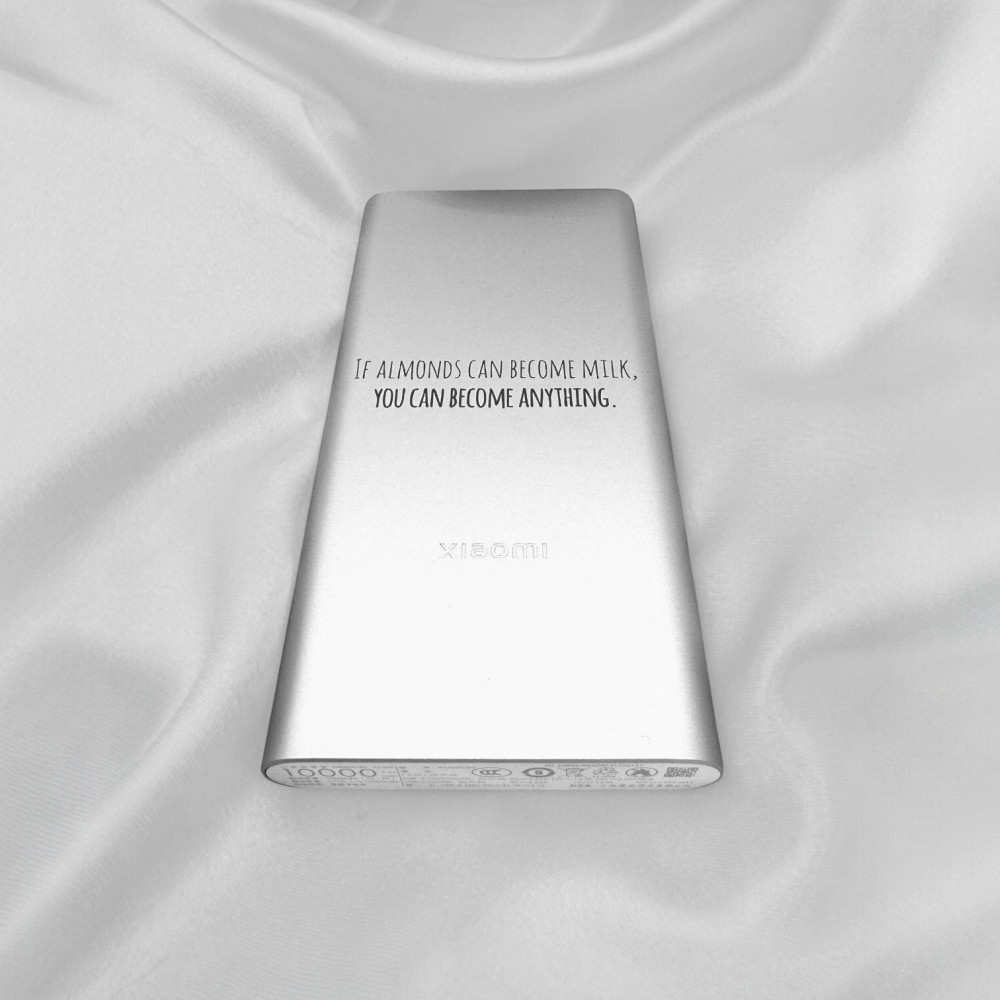 Повербанк Xiaomi із вашим дизайном гравіюванням, чудовий подарунок