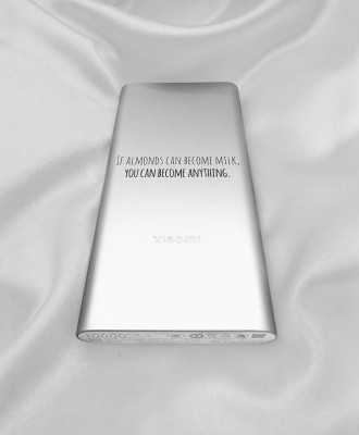 Повербанк Xiaomi із вашим дизайном гравіюванням, чудовий подарунок